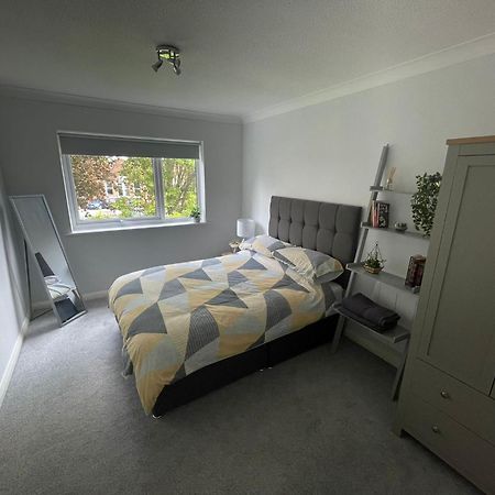 Canal Side Retreat - 2 Bedroom Apartment Heybridge  Zimmer foto